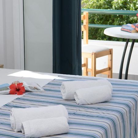 Hiona Seaside Apartment เอลุนดา ภายนอก รูปภาพ