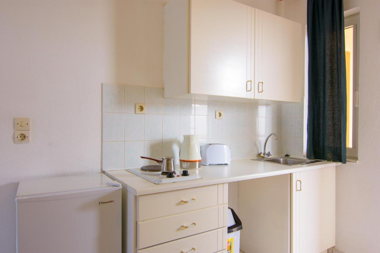 Hiona Seaside Apartment เอลุนดา ภายนอก รูปภาพ