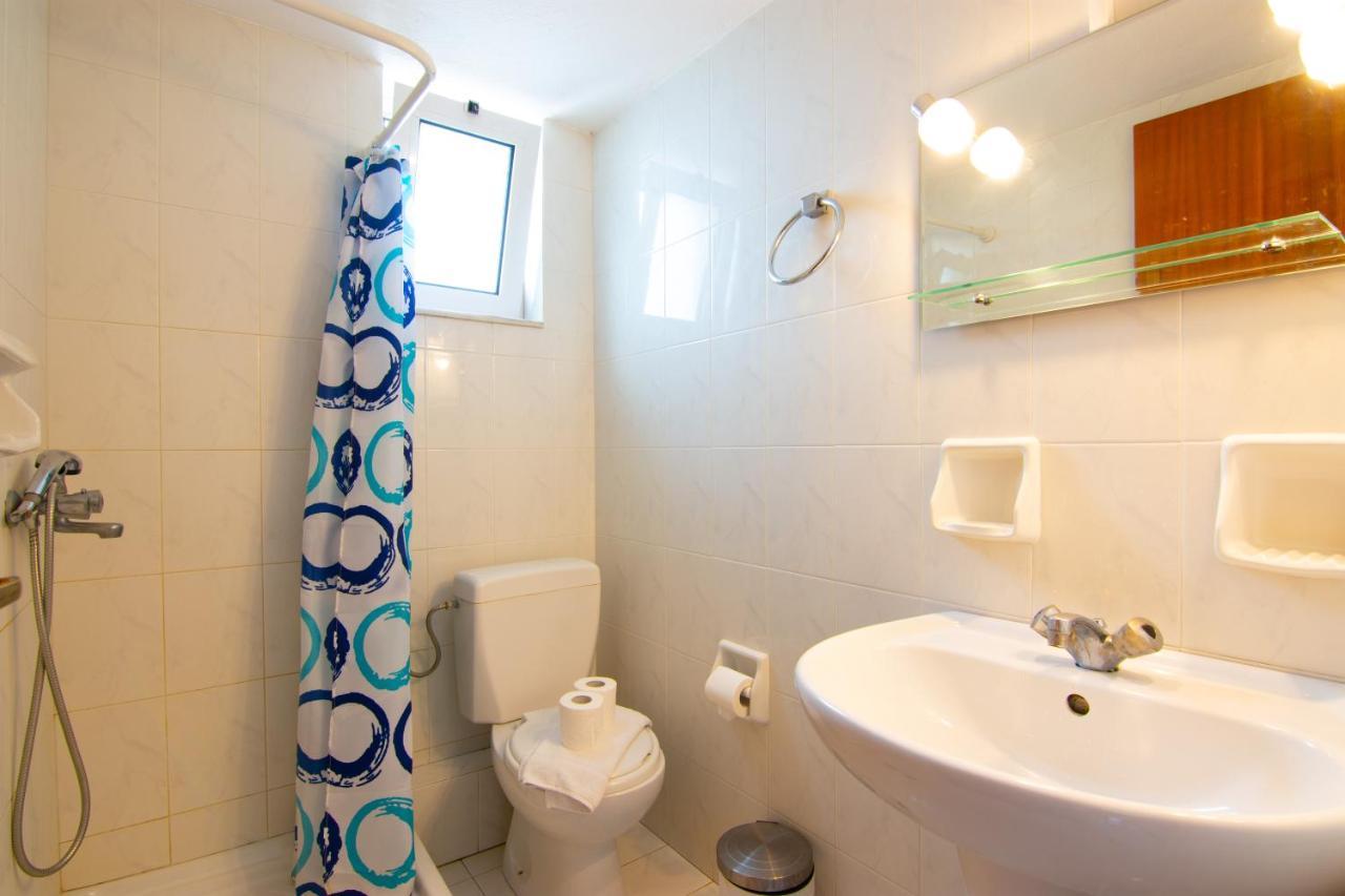 Hiona Seaside Apartment เอลุนดา ภายนอก รูปภาพ