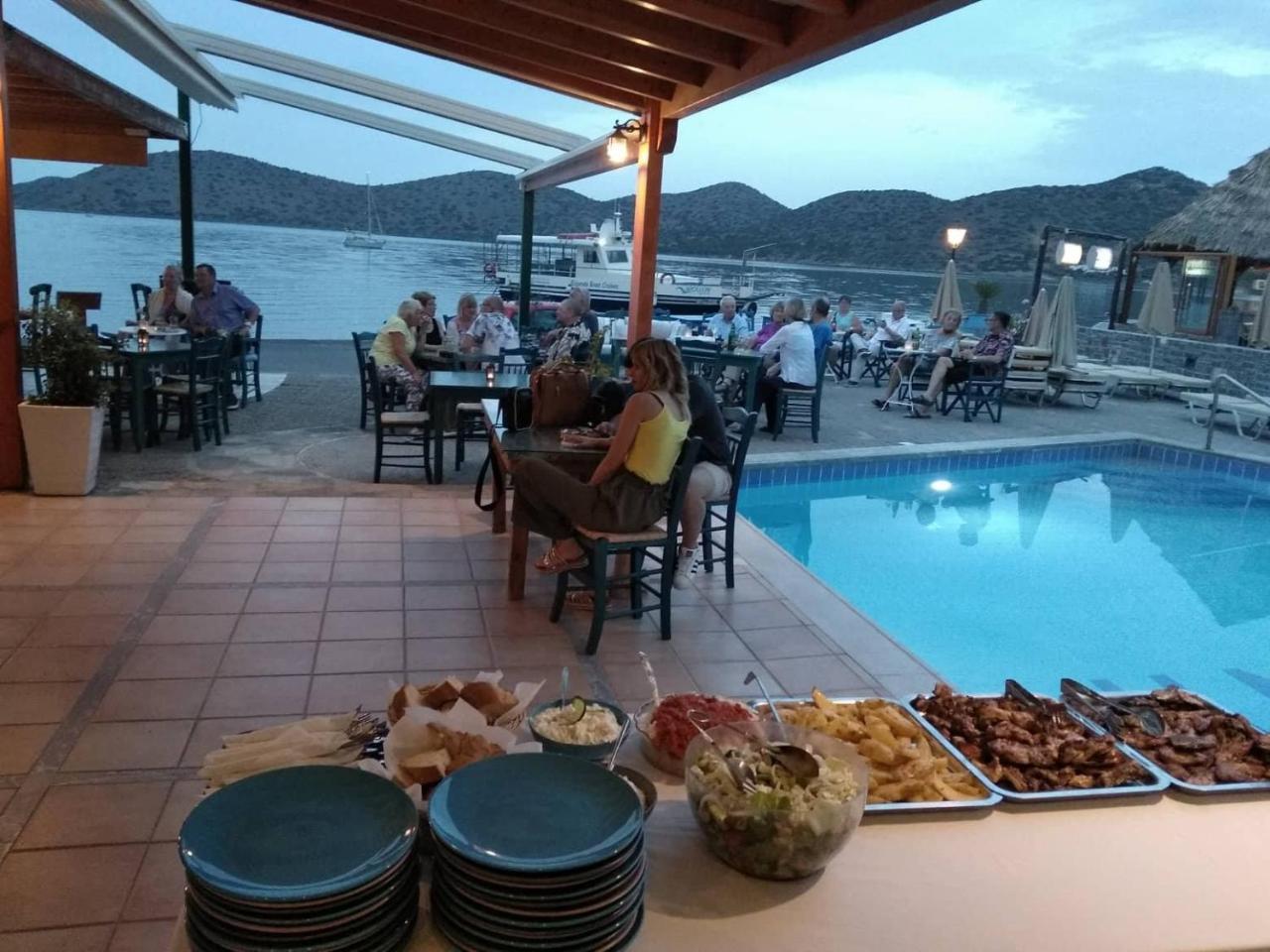 Hiona Seaside Apartment เอลุนดา ภายนอก รูปภาพ