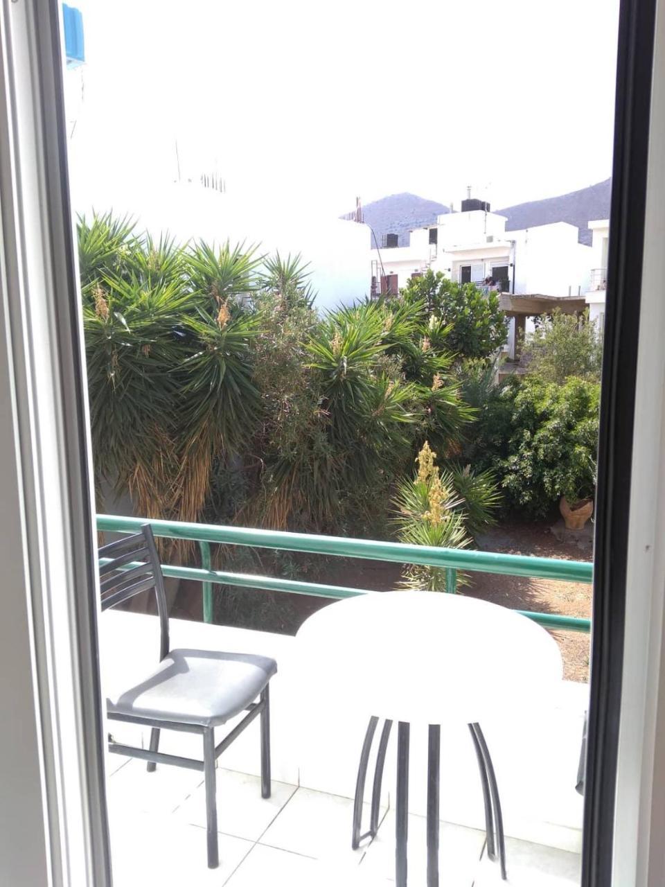 Hiona Seaside Apartment เอลุนดา ภายนอก รูปภาพ