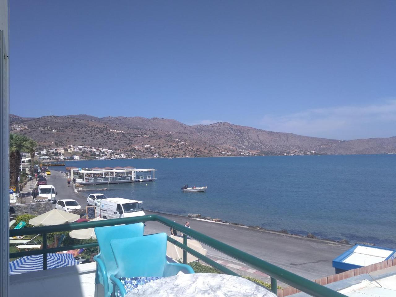 Hiona Seaside Apartment เอลุนดา ภายนอก รูปภาพ